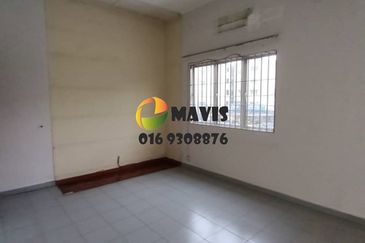 Taman Kinrara Seksyen 1