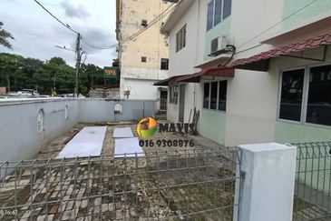 Taman Kinrara Seksyen 1