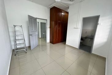 Jalan Kenari, Bandar Puchong Jaya