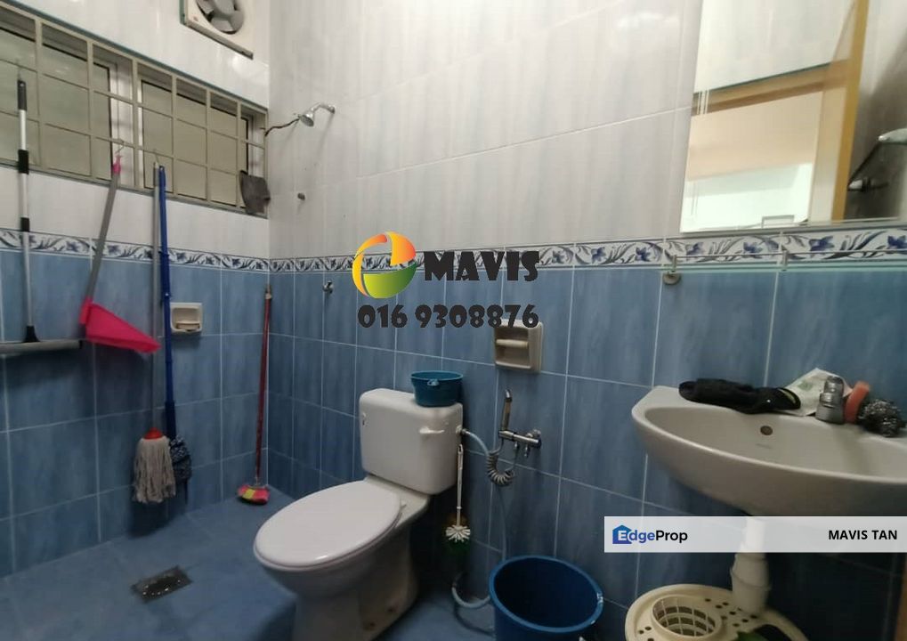 FOR RENT ~ BIG DOUBLE STOREY HOUSE @ BANDAR PUCHONG JAYA, Selangor, Puchong