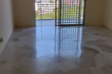 Kenanga Apartment, Puchong