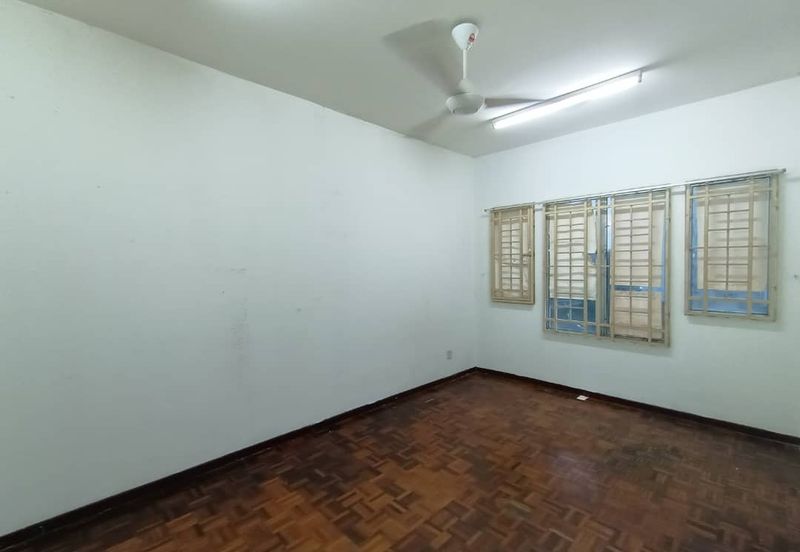 Kenanga Apartment, Puchong