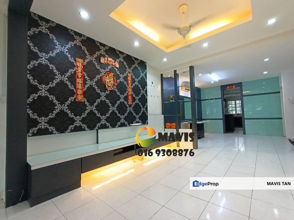Bandar Puteri Puchong 12 Renovated Double Storey House for Rent, Selangor, Puchong