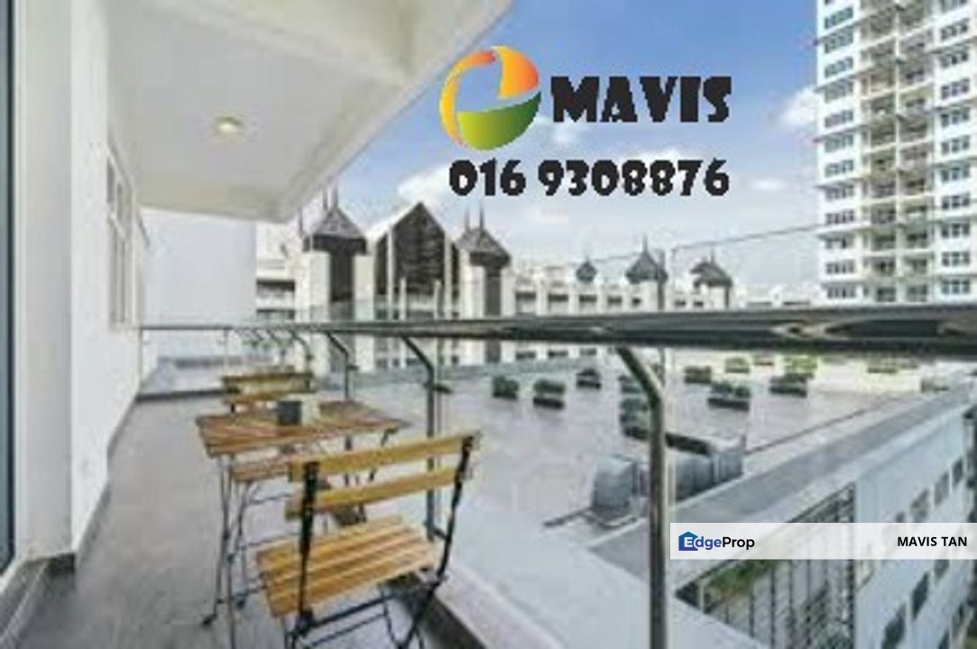 BALCONY BIG SIZE 💝 2 PARKING 💝 4 AIRCON WITH KITCHEN CABINET @ SKYPOD opposite IOI Mall , Selangor, Puchong