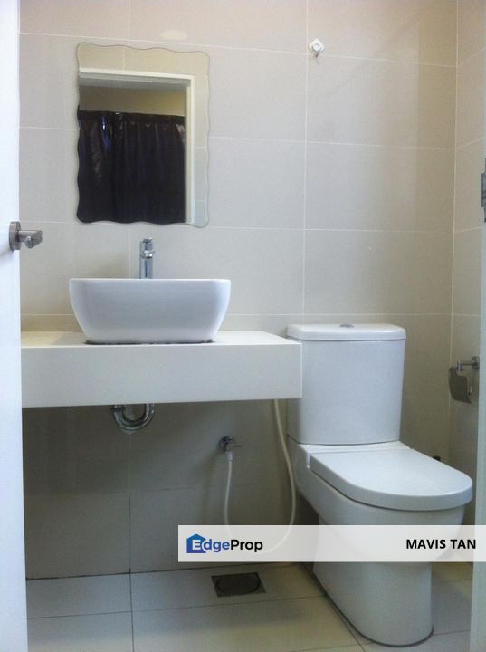 4 AIRCON + KITCHEN CABINET + 2 CAR PARK @ SKYPOD opposite IOI Mall, Selangor, Puchong