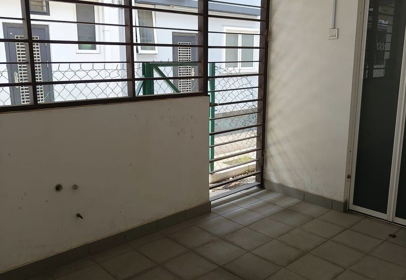 Jalan Putra Prima 4/3 