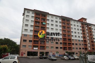 D Cahaya Apartment, Bandar Puchong Jaya