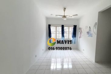 Sri Cempaka, Pusat Bandar Puchong