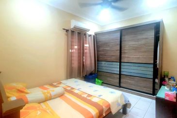 Alam Idaman, Taman Tasik Puchong