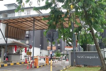 Sri Cempaka, Pusat Bandar Puchong