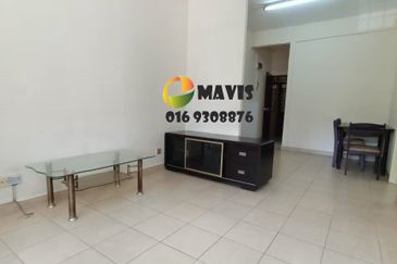 Sri Dahlia Apartment