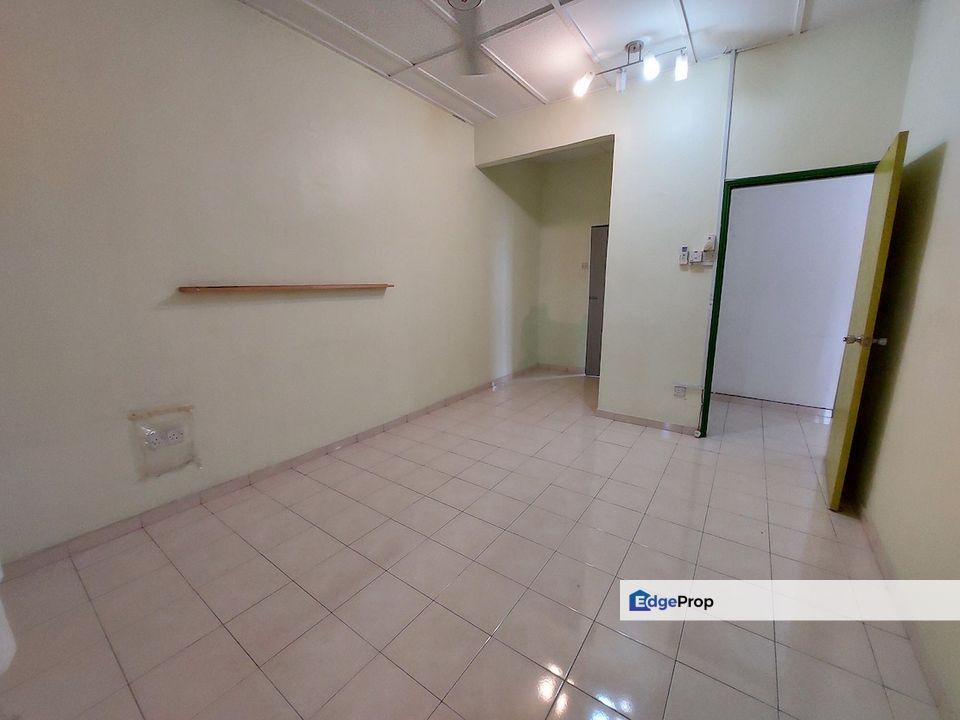 JALAN BELATOK, PUCHONG, SELANGOR, 🔥🔥🔥 Belatuk 2 Sty House Below Market, Selangor, Puchong