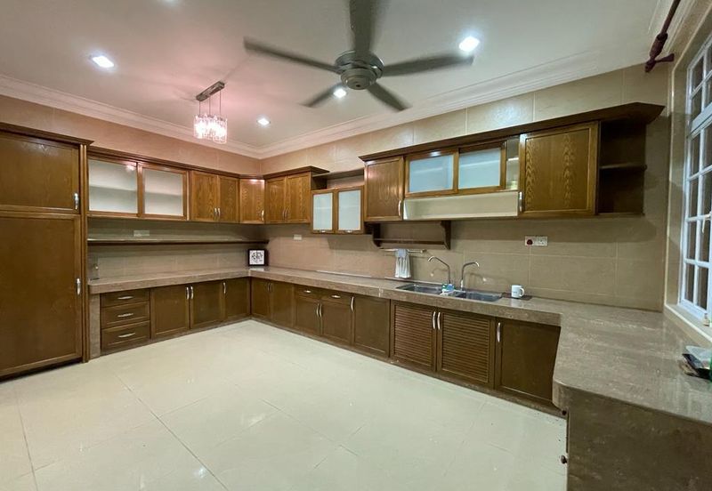 🔥🔥🔥 NICE RENO, Bandar Puteri 8, 2 Storey Semi Detach House, 45x100, Freehold, Tight Security PUTERI PUCHONG