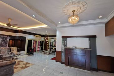 🔥🔥🔥 NICE RENO, Bandar Puteri 8, 2 Storey Semi Detach House, 45x100, Freehold, Tight Security PUTERI PUCHONG