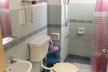 Jalan Bandar Kinrara 5