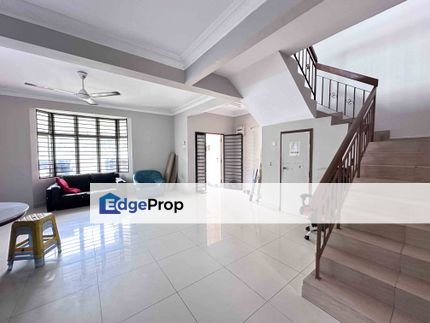 Puchong Utama End Lot 22x75 face Open! 2 unit Side by Side Sold Together, Selangor, Puchong
