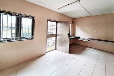 Taman Saujana Puchong