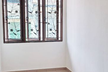 Taman Saujana Puchong