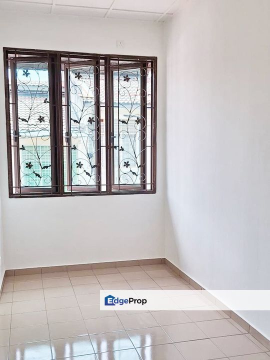 Taman Saujana Puchong, Puchong South, Selangor, Face Green, Extra Parking, Renovated House, Move In condition, Puchong SP 8, Selangor, Puchong South