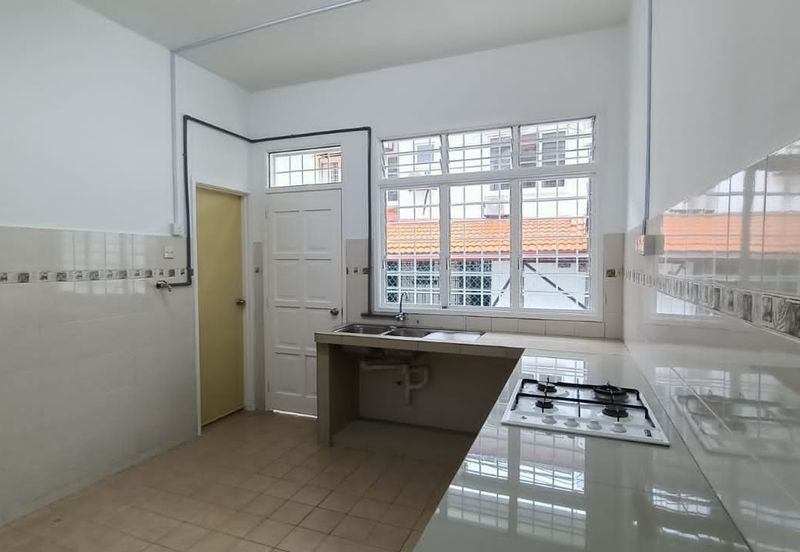 [MUST VIEW] Bandar Puteri 12, 22x75 2 Sty House, Nice Layout PUTERI PUCHONG