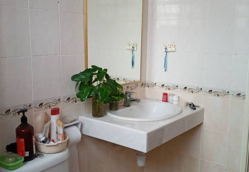 [MUST VIEW] Bandar Puteri 12, 22x75 2 Sty House, Nice Layout PUTERI PUCHONG