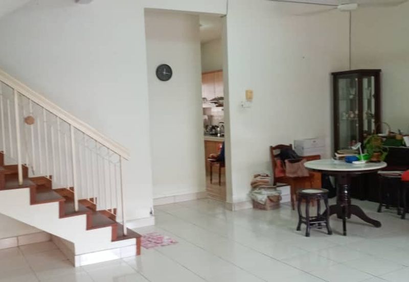 [MUST VIEW] Bandar Puteri 12, 22x75 2 Sty House, Nice Layout PUTERI PUCHONG