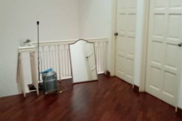 [MUST VIEW] Bandar Puteri 12, 22x75 2 Sty House, Nice Layout PUTERI PUCHONG