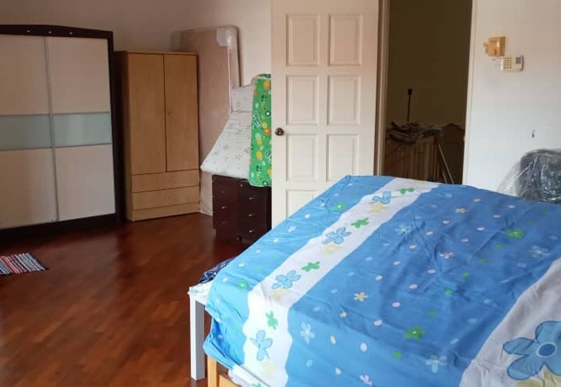 [MUST VIEW] Bandar Puteri 12, 22x75 2 Sty House, Nice Layout PUTERI PUCHONG