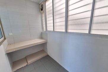 Springville Residence