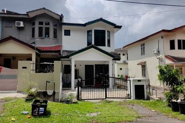 Taman Saujana Puchong