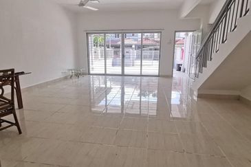 Taman Mutiara Puchong