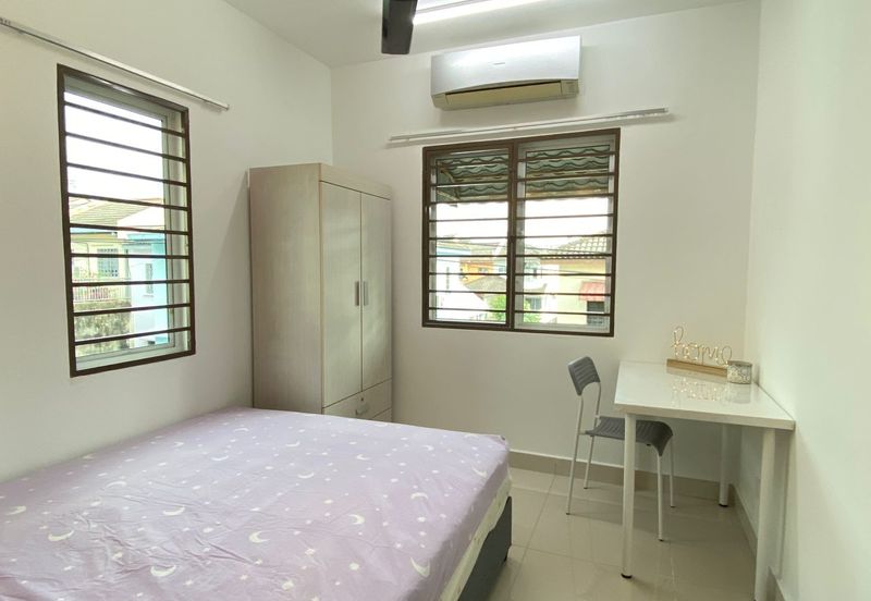 Taman Wawasan, Pusat Bandar Puchong