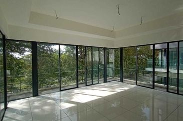 Taman Saujana Puchong