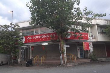 💥💥💥Bandar Puteri 5@ 3 Storey Shop for Sale Rm2.2milion (Nego) 