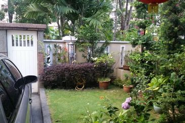 🔥🔥 Bandar puteri Puchong 10 EndlotⓂ️ 2STOREY  32x75 for Sale rm1.5million