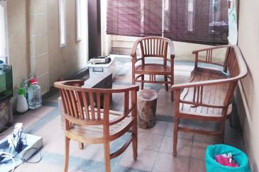 🔥🔥 Bandar puteri Puchong 10 EndlotⓂ️ 2STOREY  32x75 for Sale rm1.5million