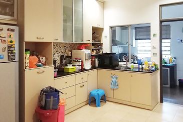 🔥🔥 Bandar puteri Puchong 10 EndlotⓂ️ 2STOREY  32x75 for Sale rm1.5million