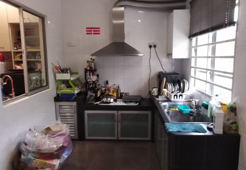 🔥🔥 Bandar puteri Puchong 10 EndlotⓂ️ 2STOREY  32x75 for Sale rm1.5million