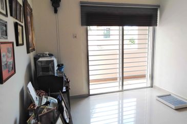 🔥🔥 Bandar puteri Puchong 10 EndlotⓂ️ 2STOREY  40 x75 for Sale rm1.55million