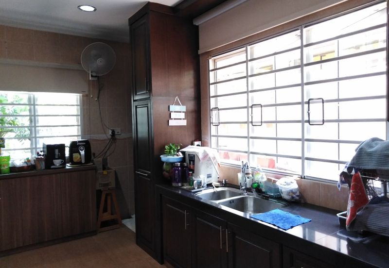 🔥🔥 Bandar puteri Puchong 10 EndlotⓂ️ 2STOREY  40 x75 for Sale rm1.55million