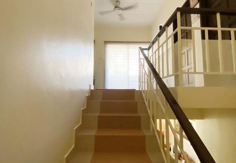 🔥🔥 Bandar puteri Puchong 10 EndlotⓂ️ 2STOREY  40 x75 for Sale rm1.55million