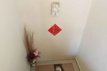 🔥🔥 Bandar puteri Puchong 10 EndlotⓂ️ 2STOREY  40 x75 for Sale rm1.55million