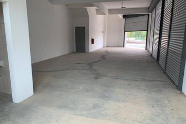 PUSAT BANDAR PUTRA PERMAI 2