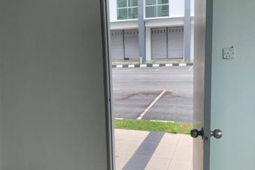 PUSAT BANDAR PUTRA PERMAI 2