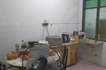 Taman Saujana Puchong