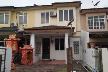 Taman Saujana Puchong