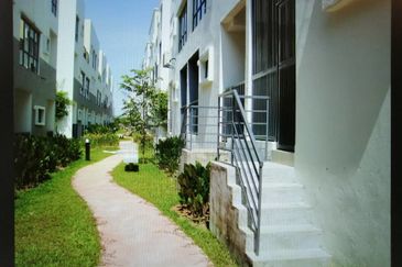 Sierra 1, Odora Parkhomes