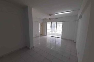 Sri Lata (Waterfall Tarrace)