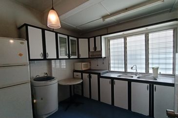 Jalan Bandar Puchong Jaya 