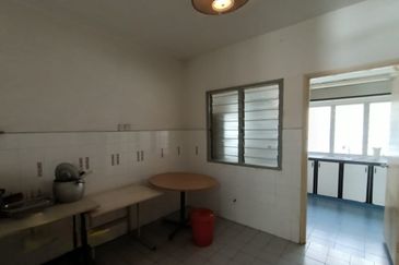 Jalan Bandar Puchong Jaya 